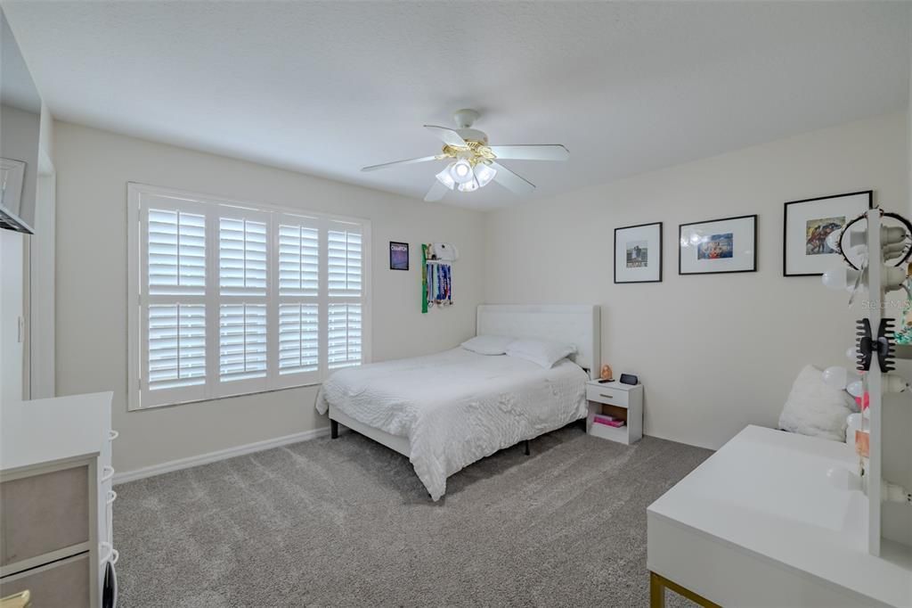 For Sale: $419,000 (3 beds, 2 baths, 2274 Square Feet)