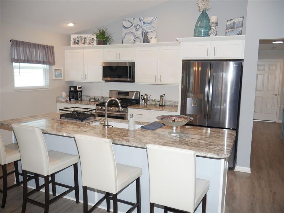 For Sale: $429,900 (3 beds, 2 baths, 1791 Square Feet)
