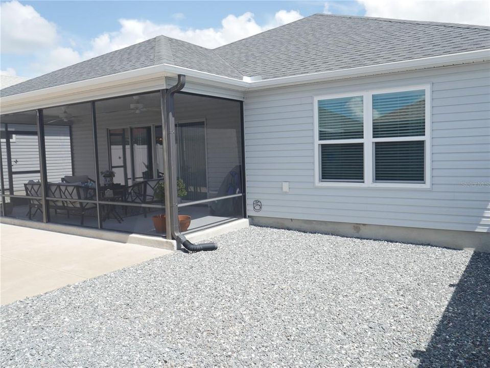 For Sale: $429,900 (3 beds, 2 baths, 1791 Square Feet)