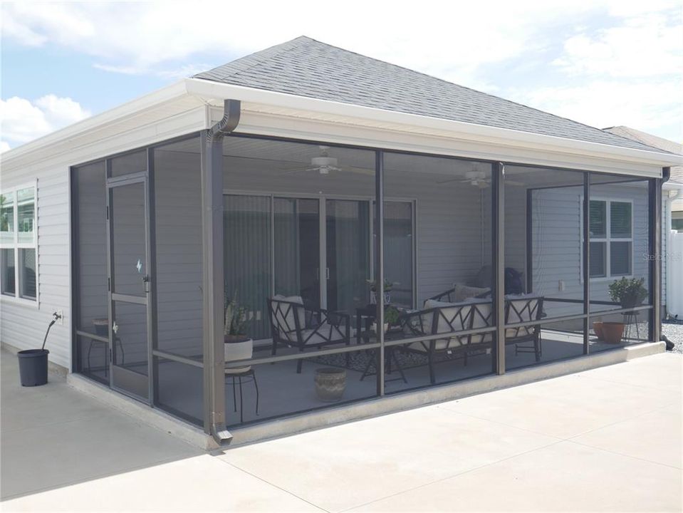 For Sale: $429,900 (3 beds, 2 baths, 1791 Square Feet)