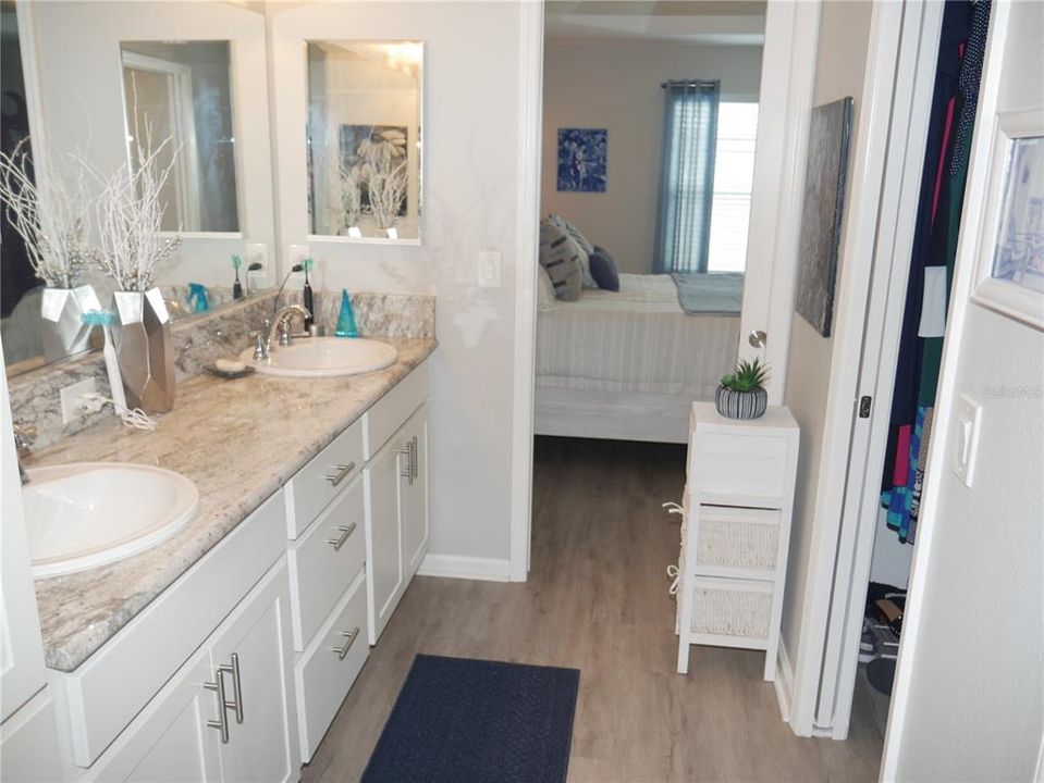 For Sale: $429,900 (3 beds, 2 baths, 1791 Square Feet)