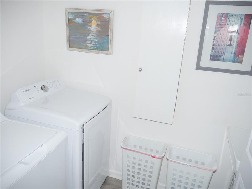 For Sale: $429,900 (3 beds, 2 baths, 1791 Square Feet)