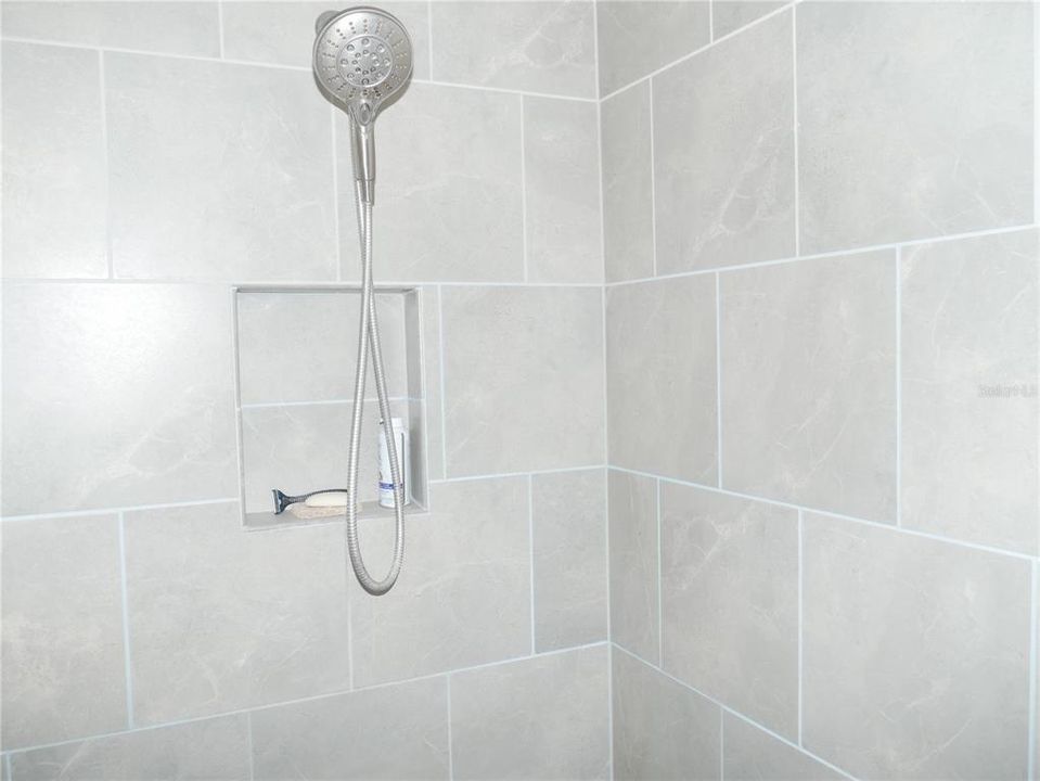 For Sale: $429,900 (3 beds, 2 baths, 1791 Square Feet)