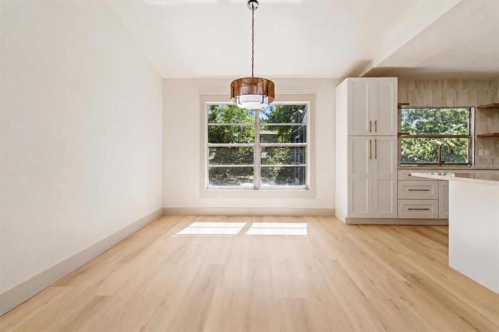 For Sale: $325,000 (3 beds, 2 baths, 1508 Square Feet)