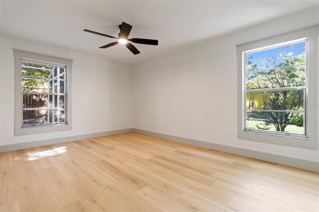 For Sale: $325,000 (3 beds, 2 baths, 1508 Square Feet)