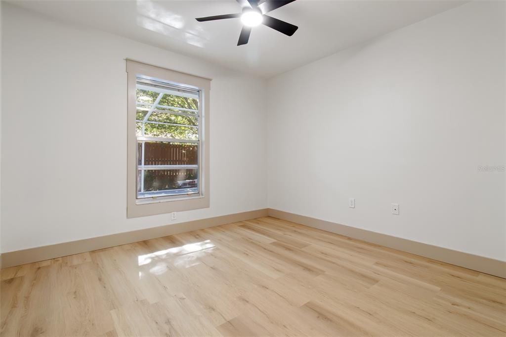 For Sale: $325,000 (3 beds, 2 baths, 1508 Square Feet)