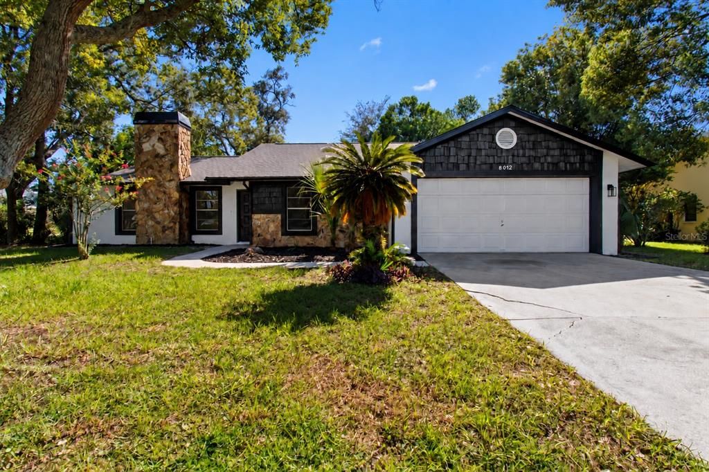 For Sale: $325,000 (3 beds, 2 baths, 1508 Square Feet)