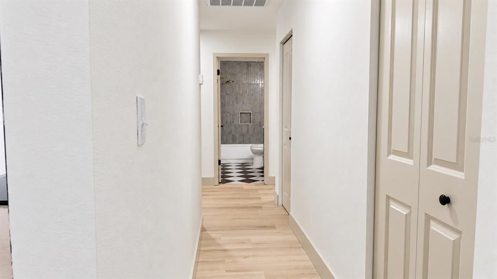 For Sale: $325,000 (3 beds, 2 baths, 1508 Square Feet)
