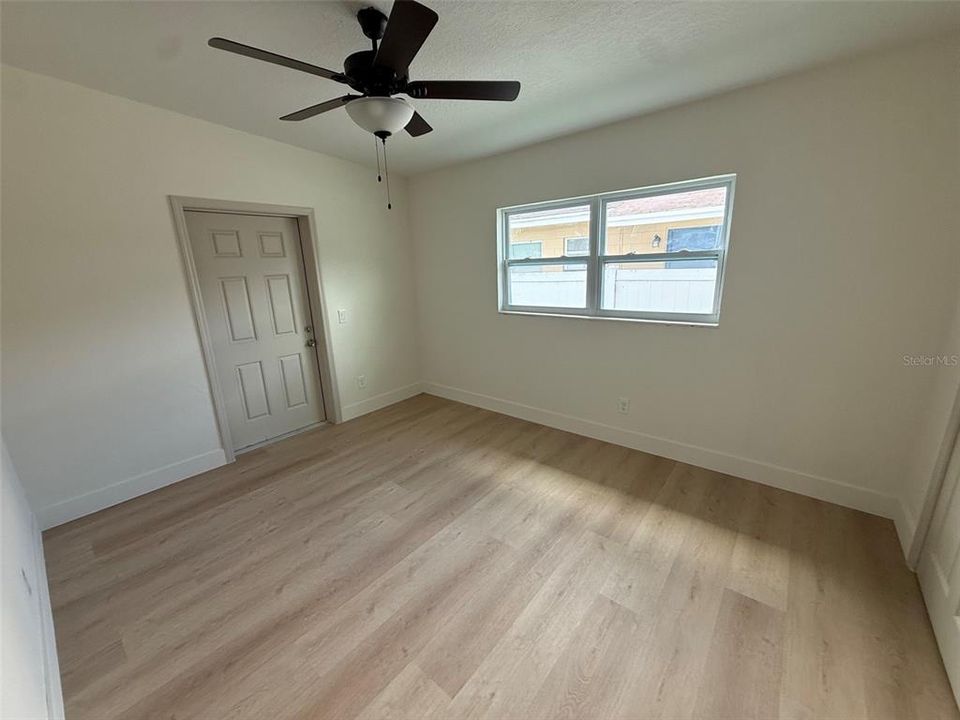 En Venta: $229,900 (2 camas, 1 baños, 800 Pies cuadrados)