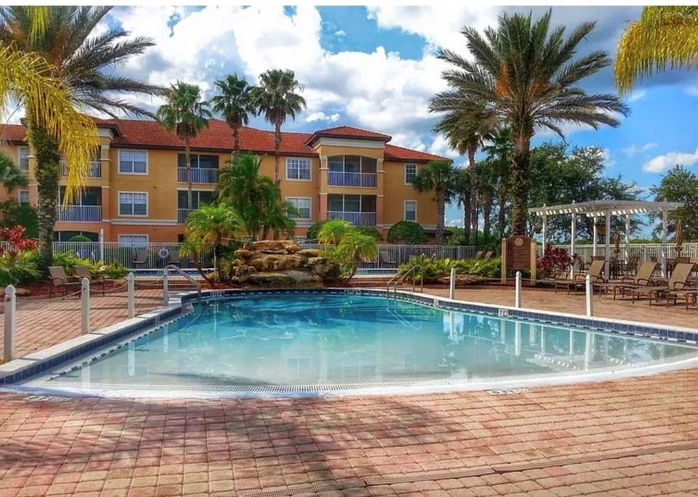 For Rent: $1,400 (1 beds, 1 baths, 820 Square Feet)