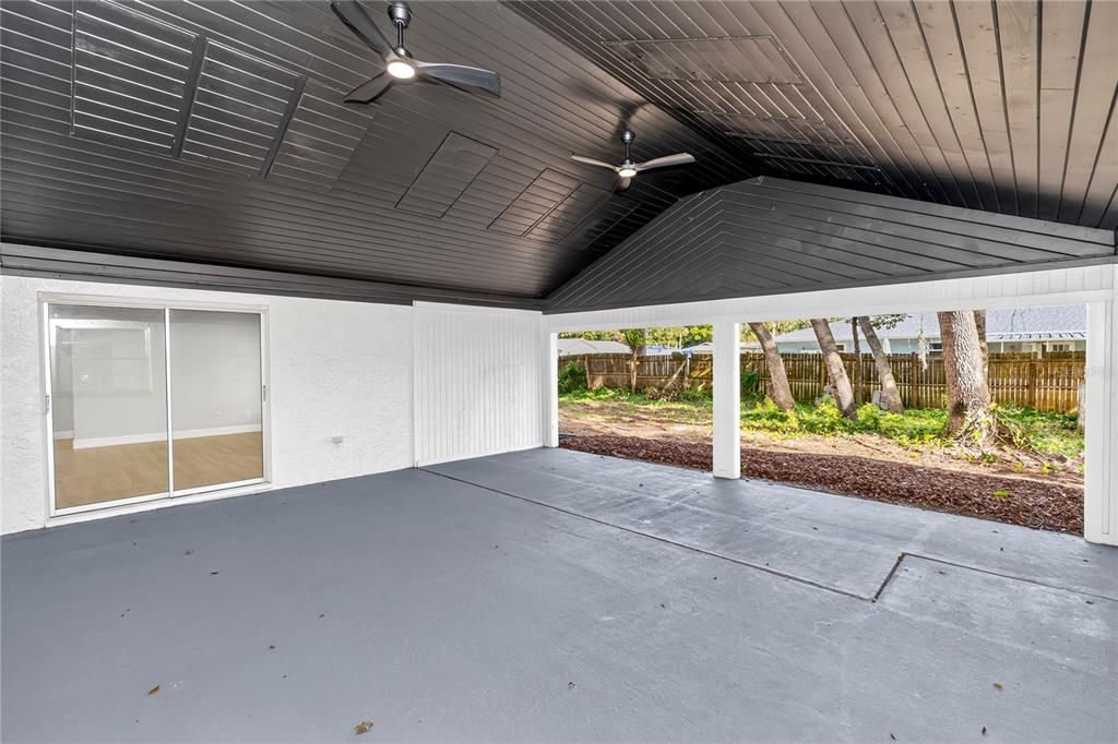 For Sale: $575,000 (4 beds, 3 baths, 2616 Square Feet)