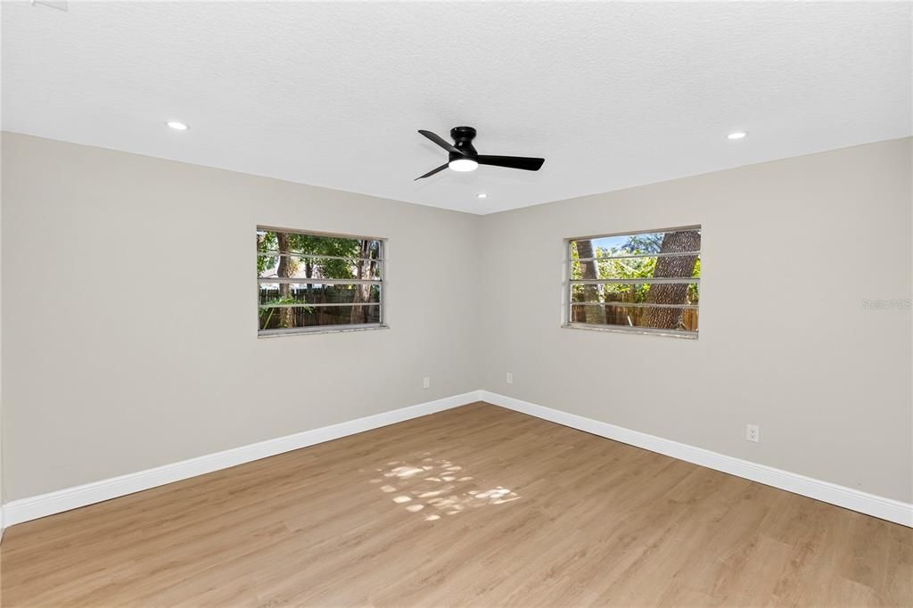 For Sale: $575,000 (4 beds, 3 baths, 2616 Square Feet)