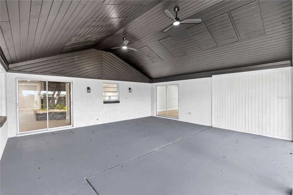 For Sale: $575,000 (4 beds, 3 baths, 2616 Square Feet)