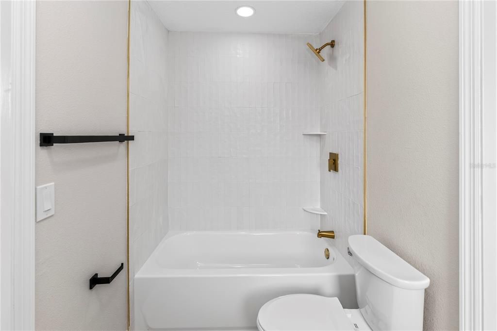 For Sale: $575,000 (4 beds, 3 baths, 2616 Square Feet)