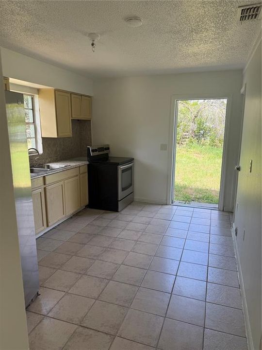 For Sale: $295,900 (8 beds, 0 baths, 1544 Square Feet)