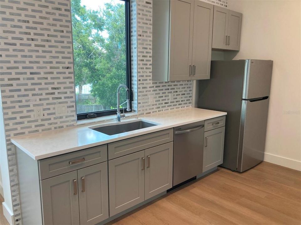 En Venta: $2,499,000 (5 camas, 5 baños, 4623 Pies cuadrados)