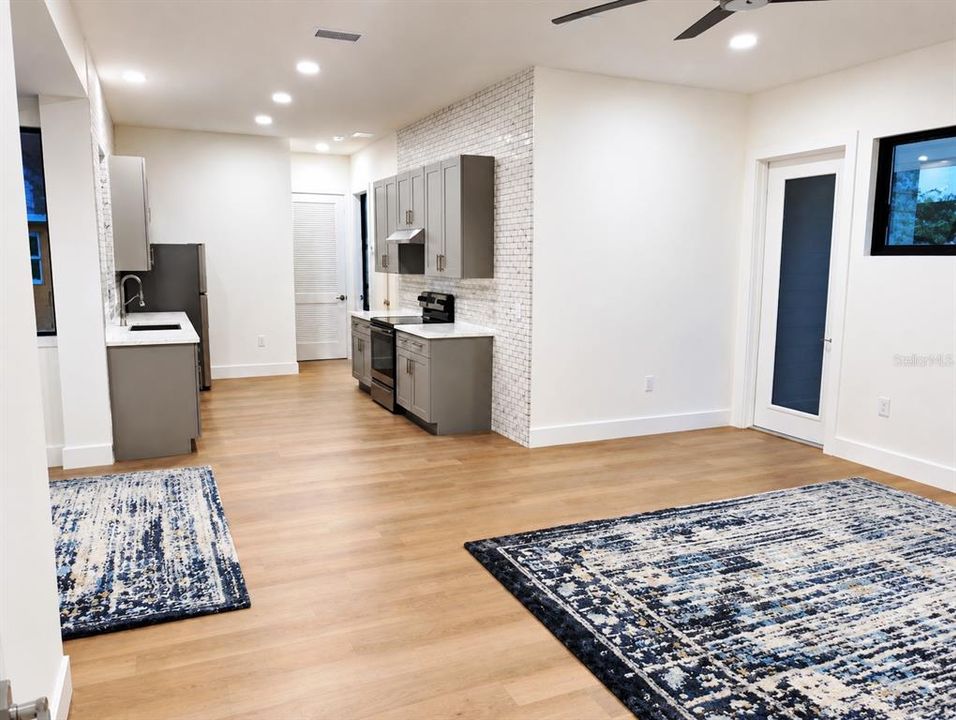 En Venta: $2,499,000 (5 camas, 5 baños, 4623 Pies cuadrados)