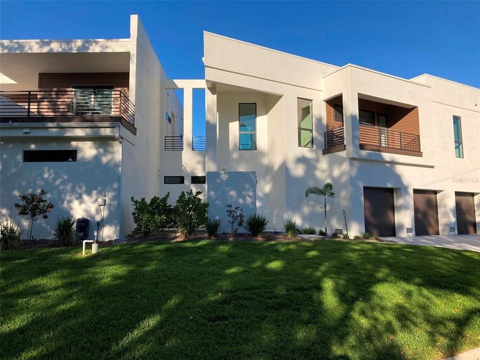 En Venta: $2,499,000 (5 camas, 5 baños, 4623 Pies cuadrados)