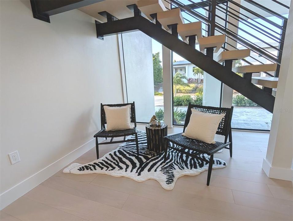 En Venta: $2,499,000 (5 camas, 5 baños, 4623 Pies cuadrados)