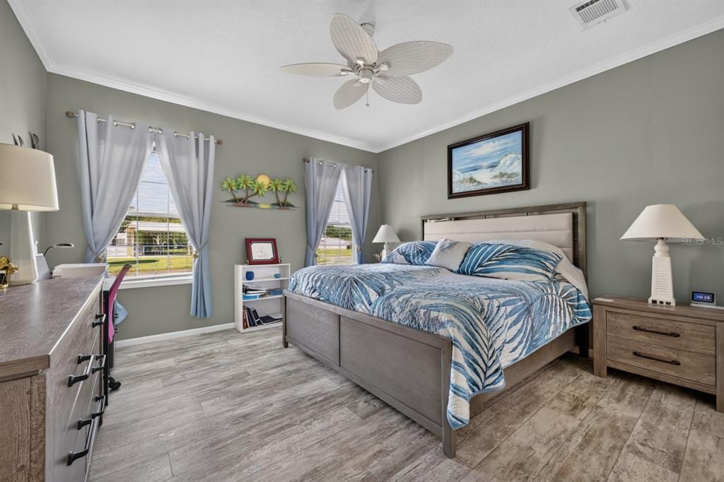For Sale: $392,000 (3 beds, 2 baths, 1920 Square Feet)