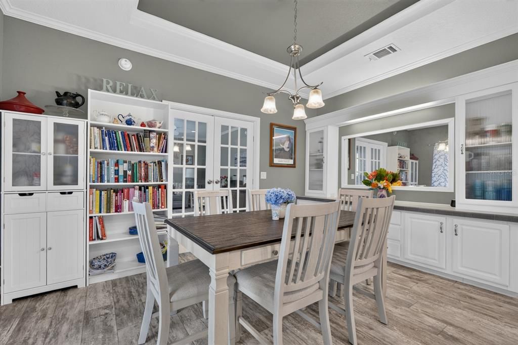For Sale: $392,000 (3 beds, 2 baths, 1920 Square Feet)