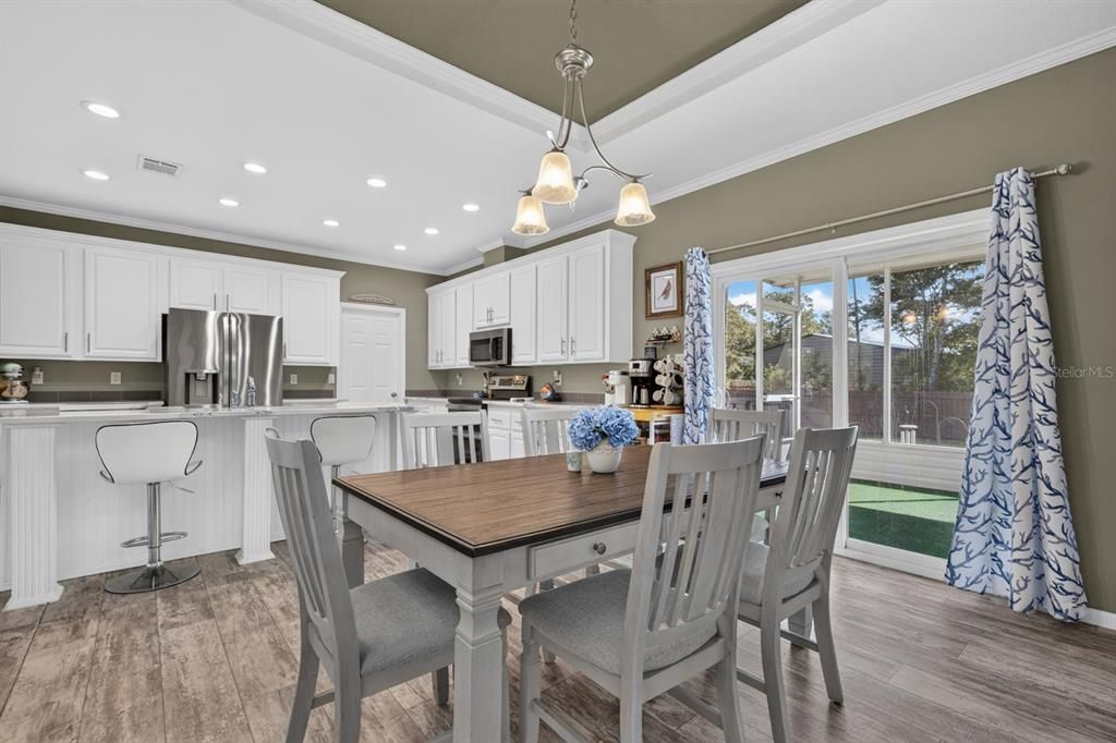 For Sale: $392,000 (3 beds, 2 baths, 1920 Square Feet)