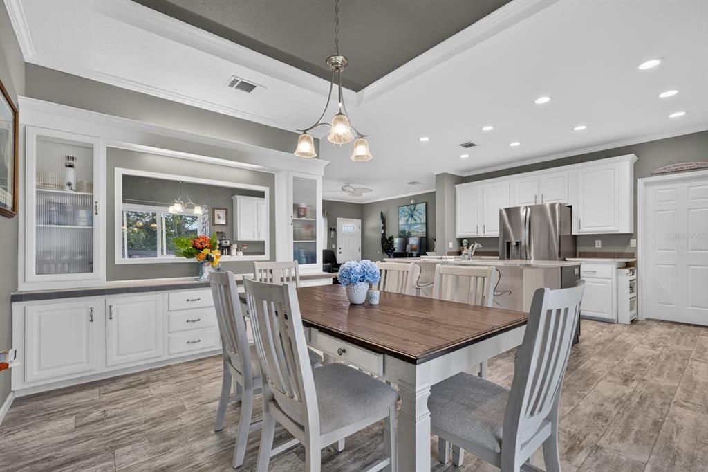 For Sale: $392,000 (3 beds, 2 baths, 1920 Square Feet)