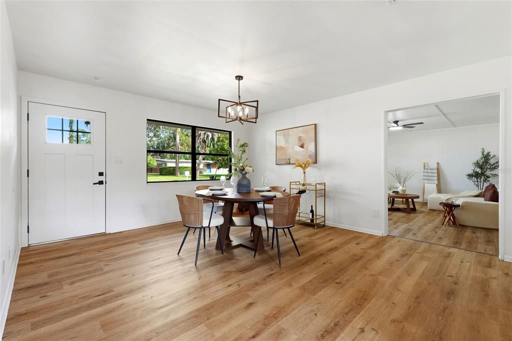 En Venta: $269,900 (3 camas, 2 baños, 1543 Pies cuadrados)