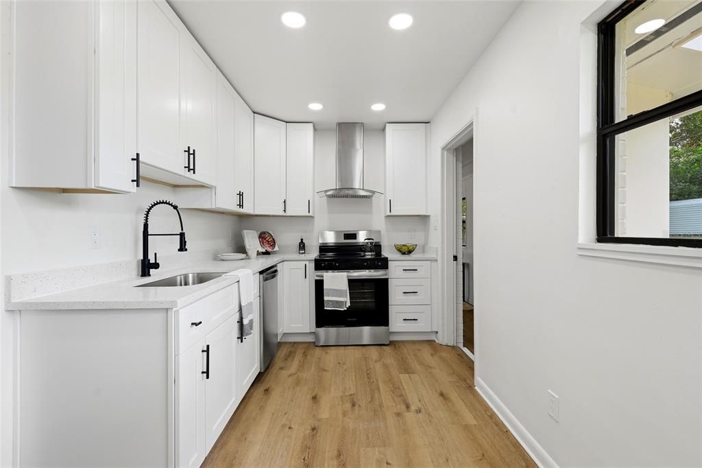 En Venta: $269,900 (3 camas, 2 baños, 1543 Pies cuadrados)