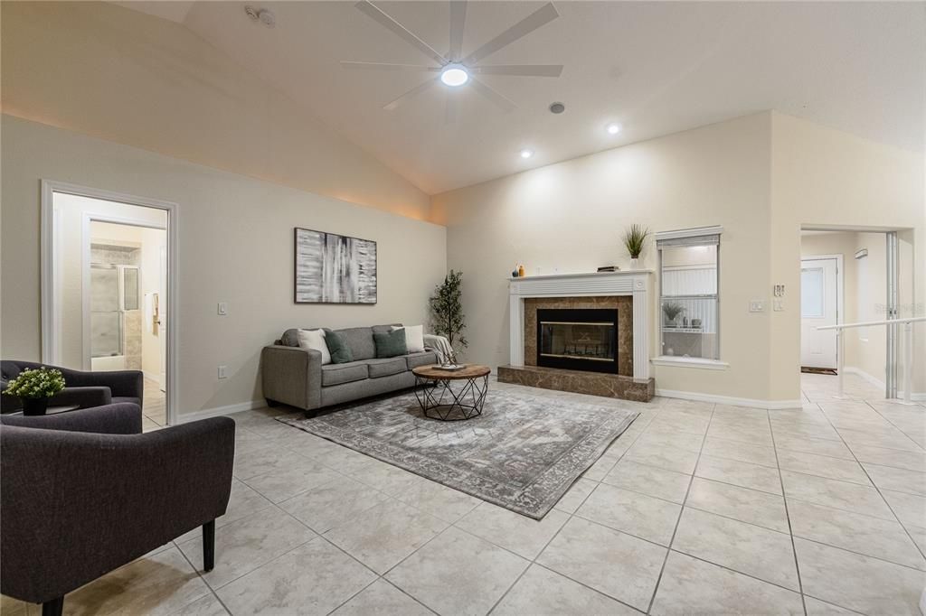 For Sale: $679,000 (3 beds, 2 baths, 2539 Square Feet)