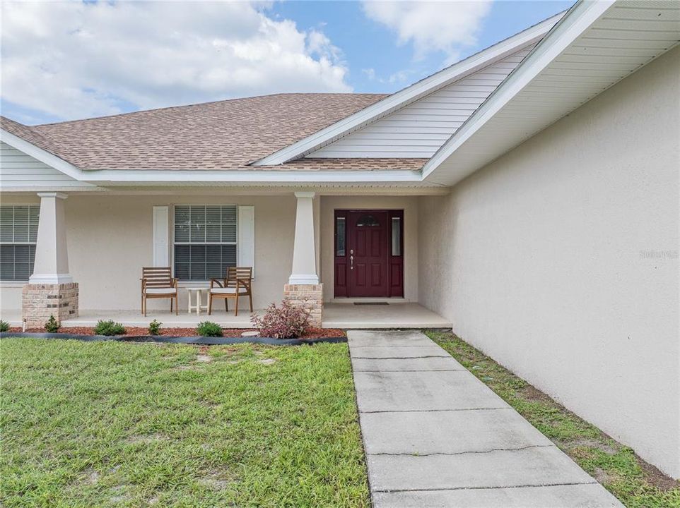 For Sale: $679,000 (3 beds, 2 baths, 2539 Square Feet)