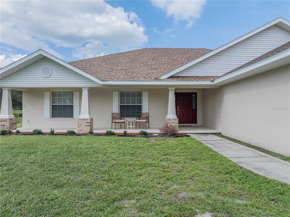 For Sale: $679,000 (3 beds, 2 baths, 2539 Square Feet)