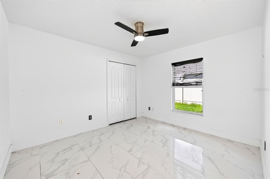 For Sale: $350,000 (3 beds, 2 baths, 1416 Square Feet)
