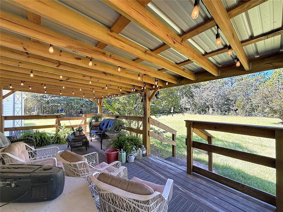 For Sale: $234,900 (3 beds, 2 baths, 1404 Square Feet)