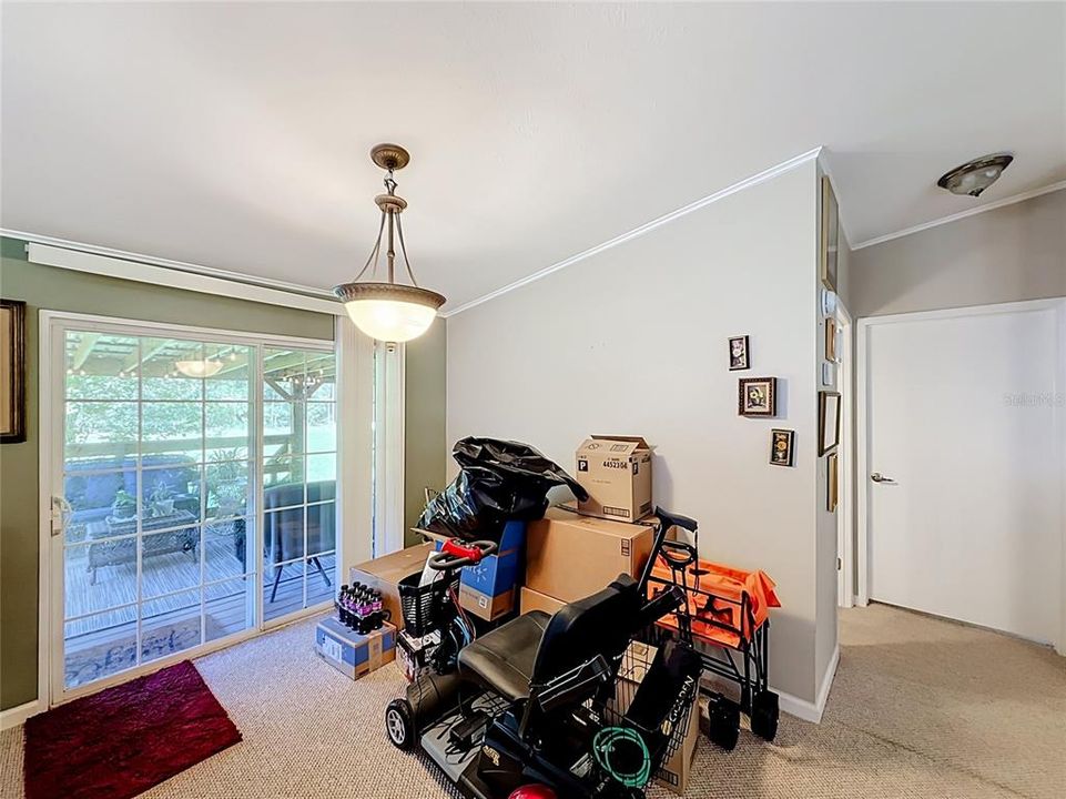 For Sale: $234,900 (3 beds, 2 baths, 1404 Square Feet)
