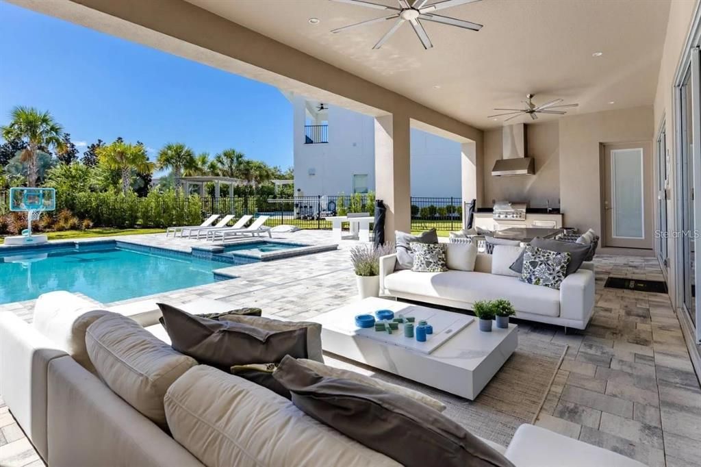 En Venta: $2,500,000 (7 camas, 7 baños, 5944 Pies cuadrados)