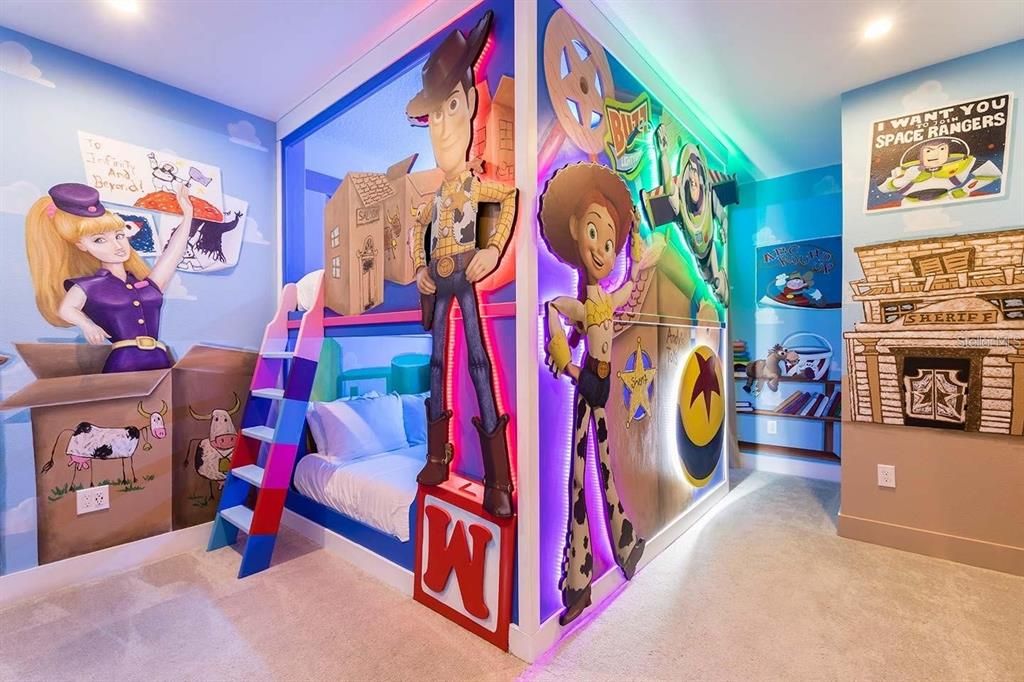 En Venta: $2,500,000 (7 camas, 7 baños, 5944 Pies cuadrados)