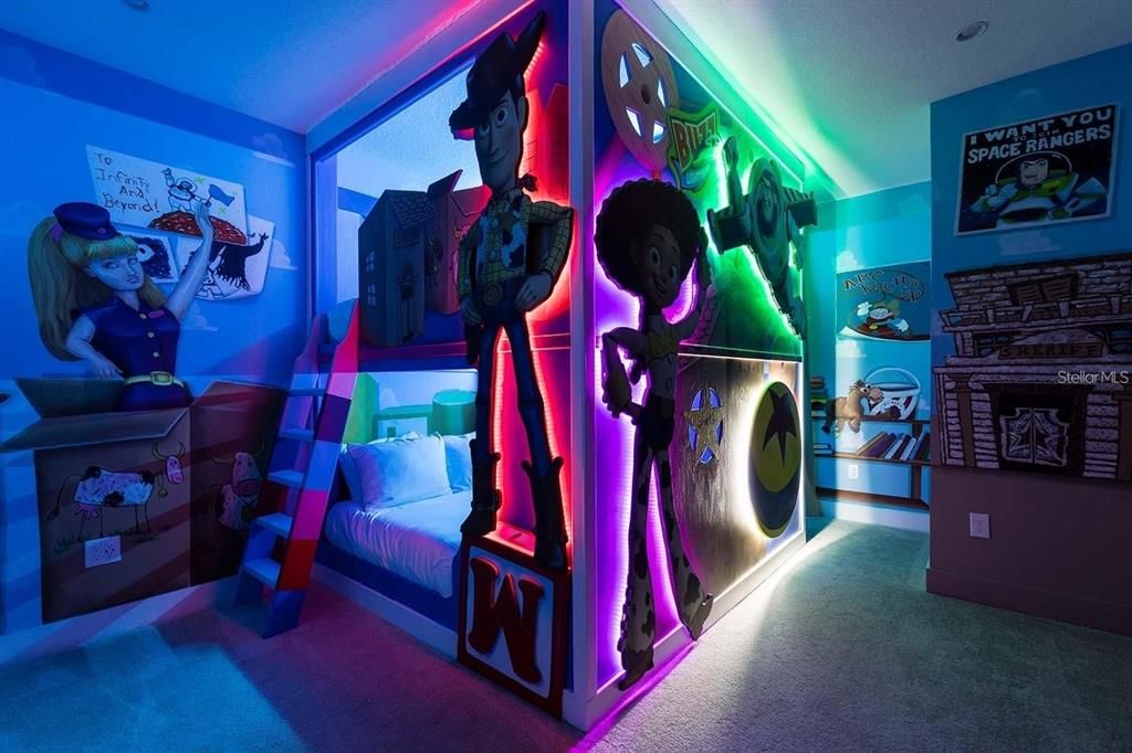 En Venta: $2,500,000 (7 camas, 7 baños, 5944 Pies cuadrados)