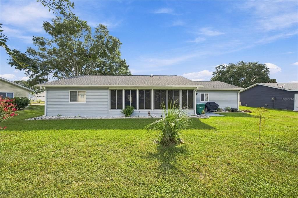 For Sale: $229,900 (2 beds, 2 baths, 1356 Square Feet)