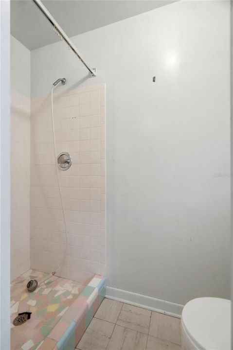На продажу: $449,900 (4 спален, 2 ванн, 1862 Квадратных фут)