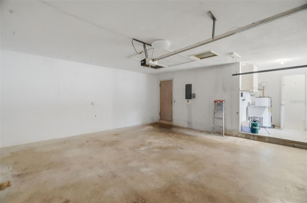 На продажу: $449,900 (4 спален, 2 ванн, 1862 Квадратных фут)