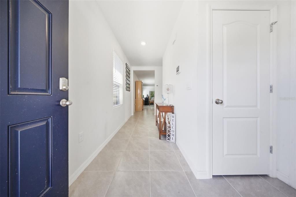 For Rent: $2,200 (3 beds, 2 baths, 1617 Square Feet)