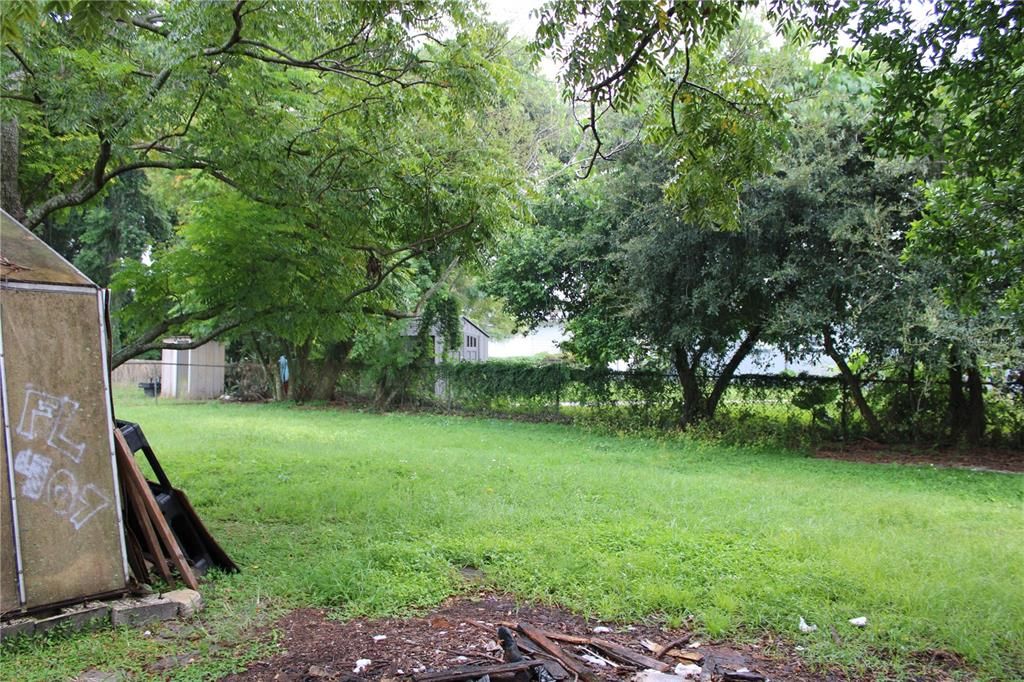 For Sale: $230,000 (3 beds, 1 baths, 1109 Square Feet)