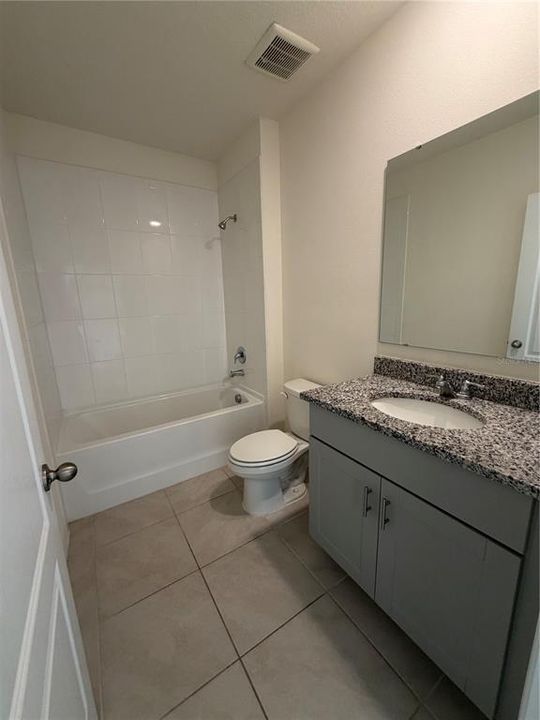 For Rent: $2,500 (4 beds, 2 baths, 1830 Square Feet)