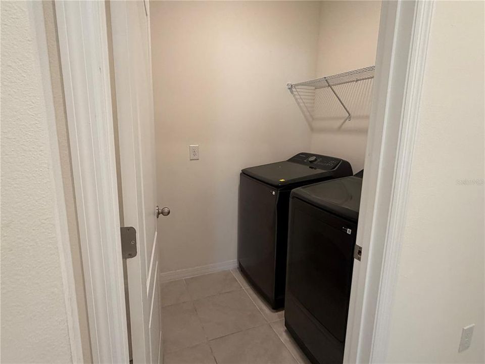 For Rent: $2,500 (4 beds, 2 baths, 1830 Square Feet)