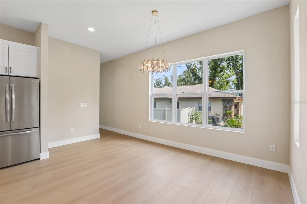 For Sale: $735,000 (4 beds, 4 baths, 3140 Square Feet)