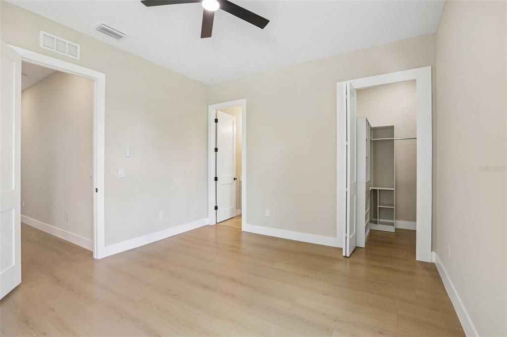 For Sale: $735,000 (4 beds, 4 baths, 3140 Square Feet)