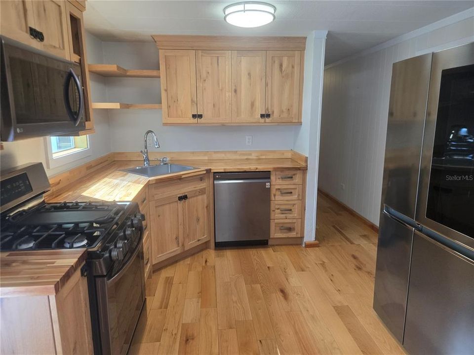 En Venta: $299,900 (3 camas, 1 baños, 1335 Pies cuadrados)