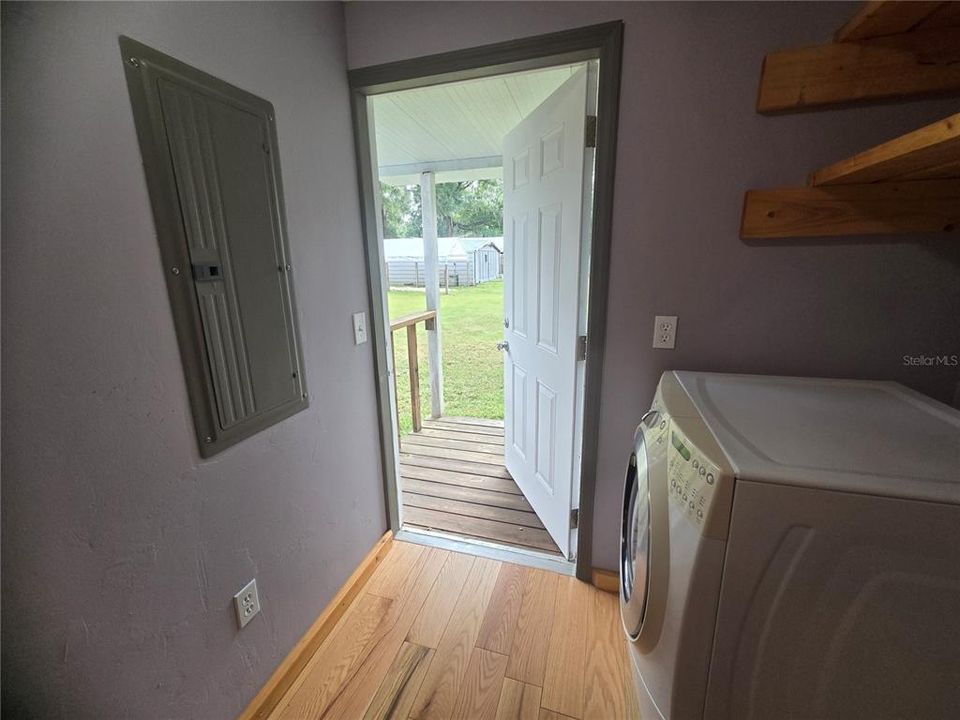 En Venta: $299,900 (3 camas, 1 baños, 1335 Pies cuadrados)