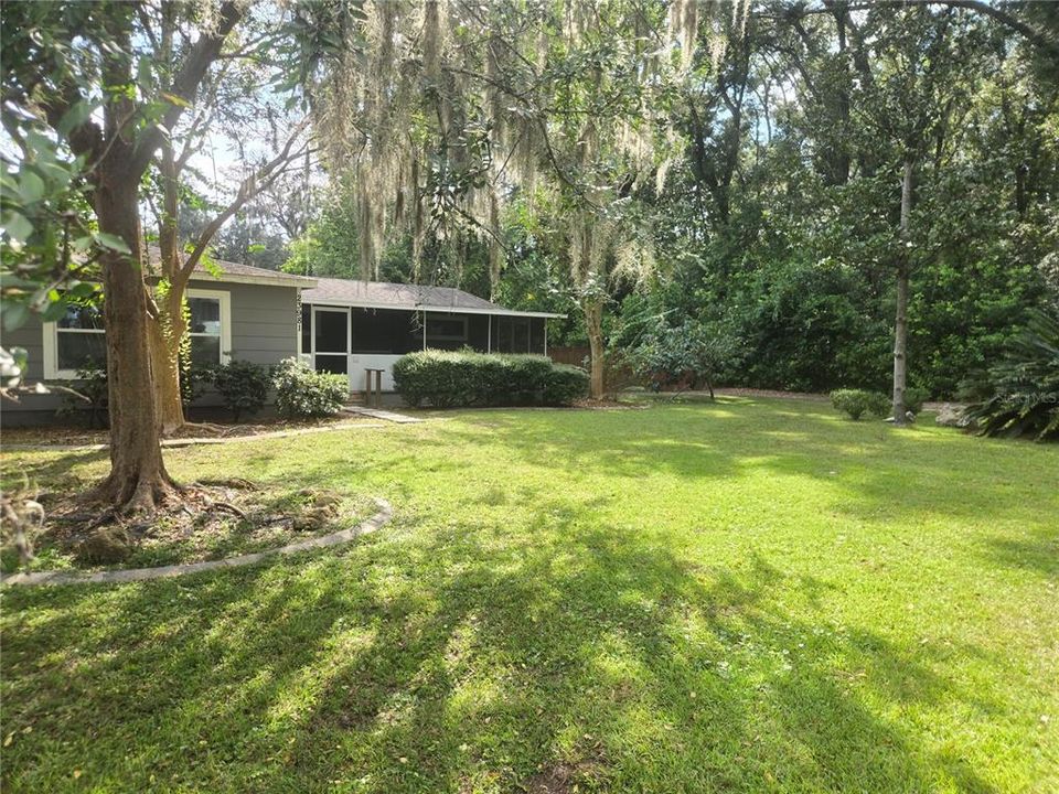 En Venta: $299,900 (3 camas, 1 baños, 1335 Pies cuadrados)